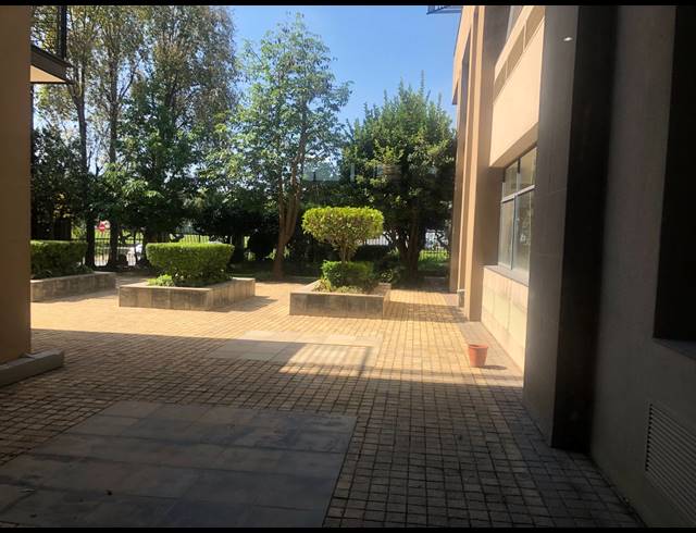 357M² OFFICE TO LET IN SANDHURST